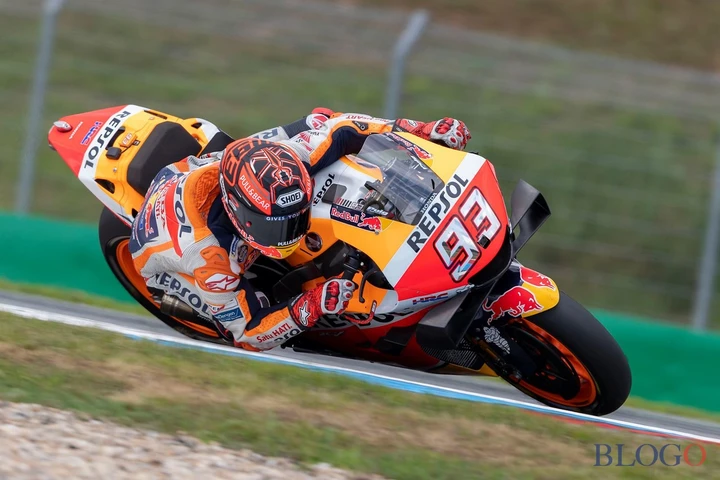 MotoGP, il “tormentone” della piega a 70°
