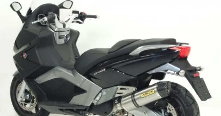 Kit completo Arrow per Gilera GP800