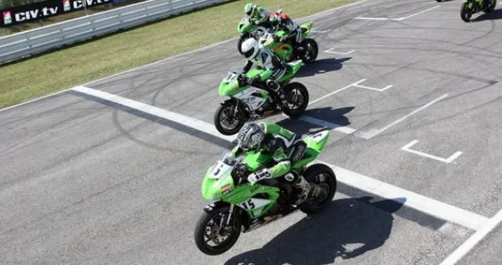 Kawasaki: 600 Ninja Trophy, Junior Trophy e Touring Trophy. Le novità 2013 della Scuderia Platini