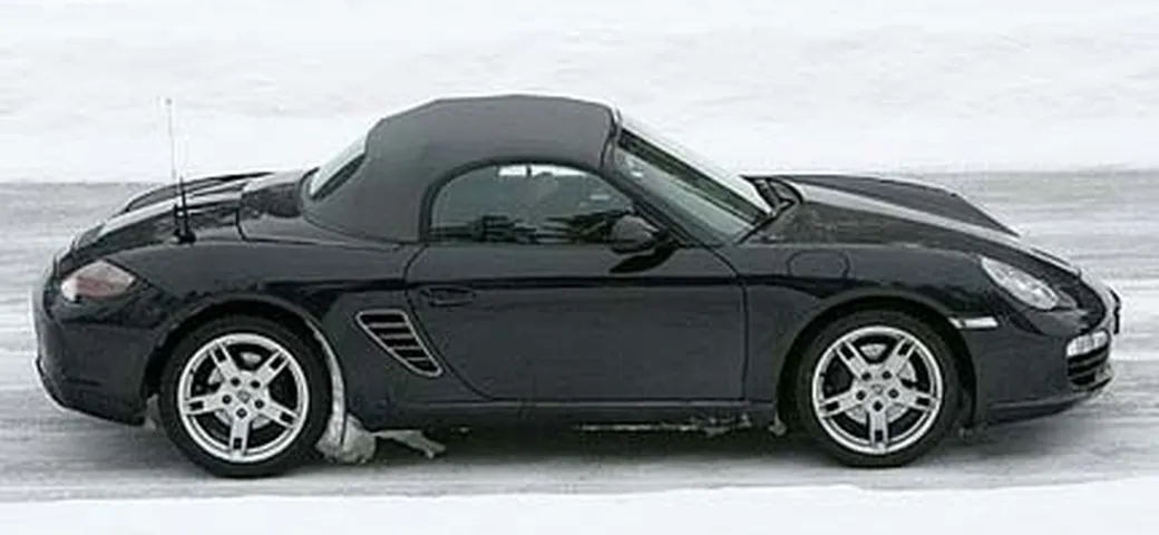 Porsche Boxster: altre foto spia