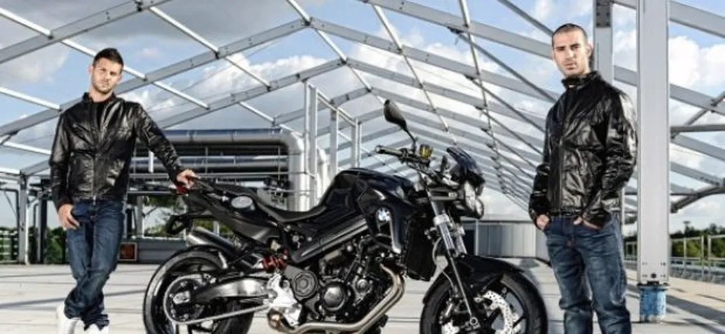 BMW F 800 R 2012 nero zaffiro metallizzato