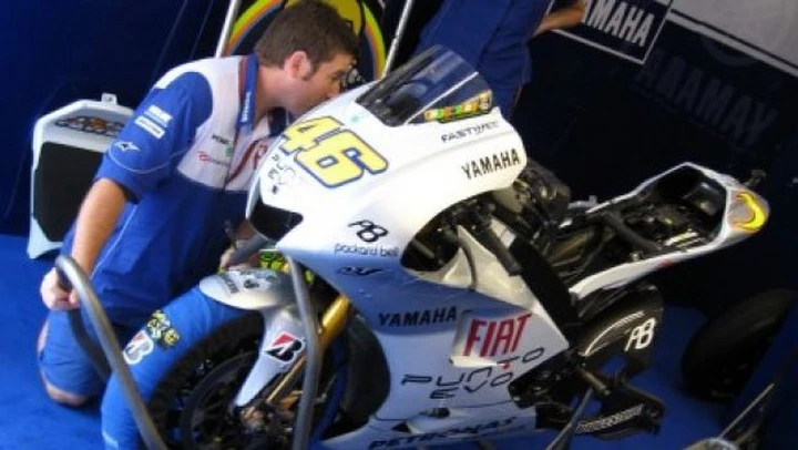 Motoblog live @ In pit lane con il Team Fiat Yamaha