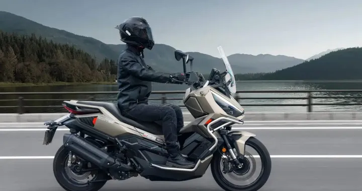 Nuovo Zontes 368G 2026: lo scooter crossover full optional a 5.592 euro