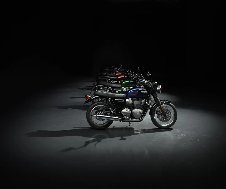 Triumph Bonneville Stealth Editions 2024