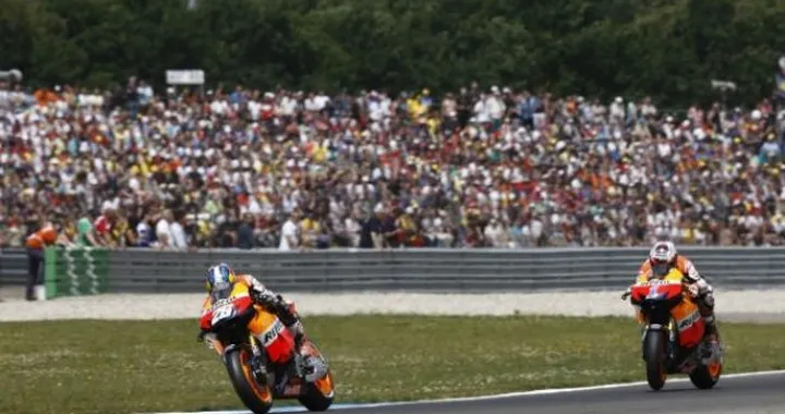 Assen, pagelle: Stonerissimo! Lorenzo con jella. Rossi vacanziero