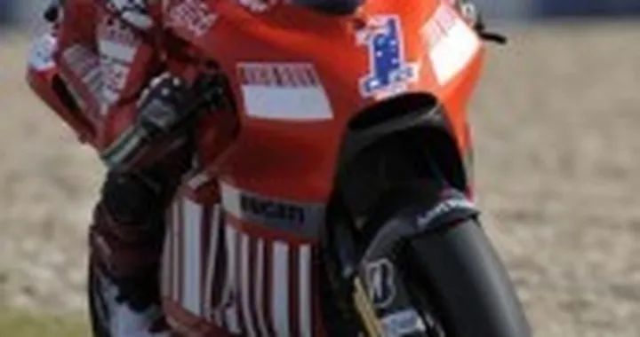 Casey Stoner accusa Honda e Yamaha