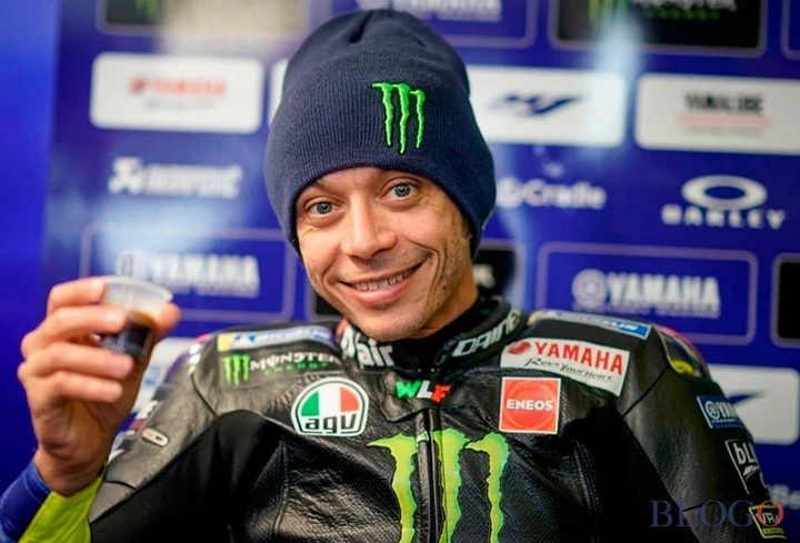 Valentino Rossi “trionfa” al Ranch. Ma è solo show