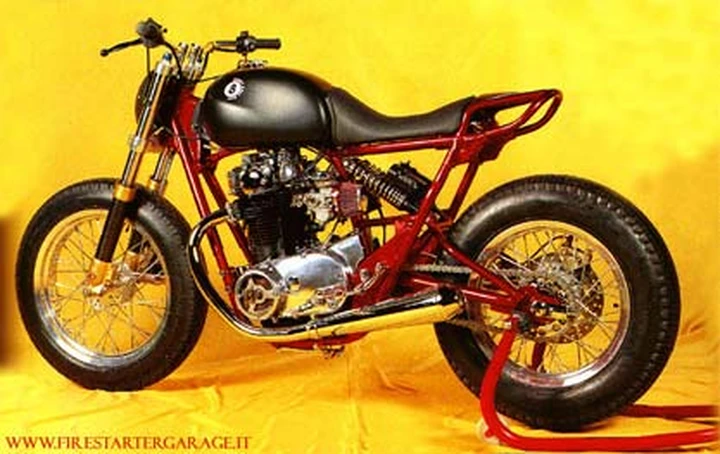 Firestarter Garage, Eight Ball Boy