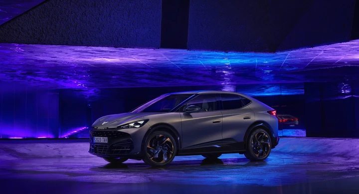 Cupra Tavascan: il brand svela il suo primo SUV coupé elettrico [FOTO]