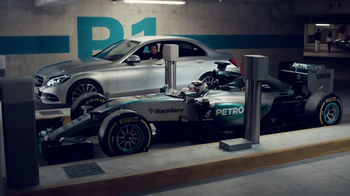 Mercedes Classe C: Hamilton, Rosberg e la Formula 1