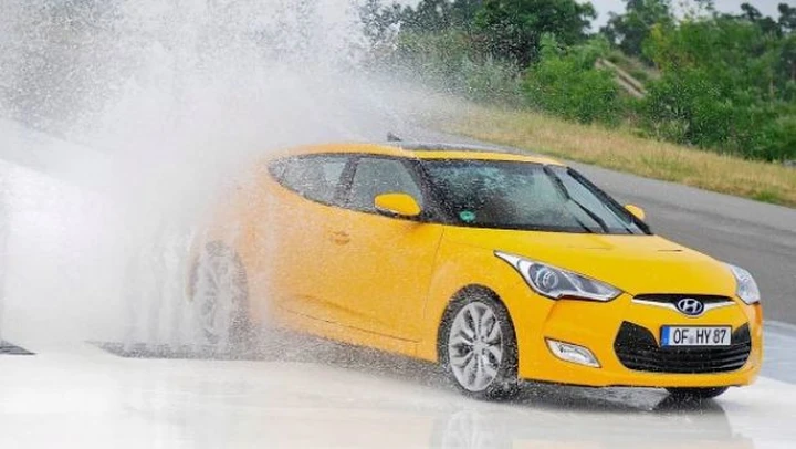 Hyundai Veloster: 180 Cv per la versione sportiva