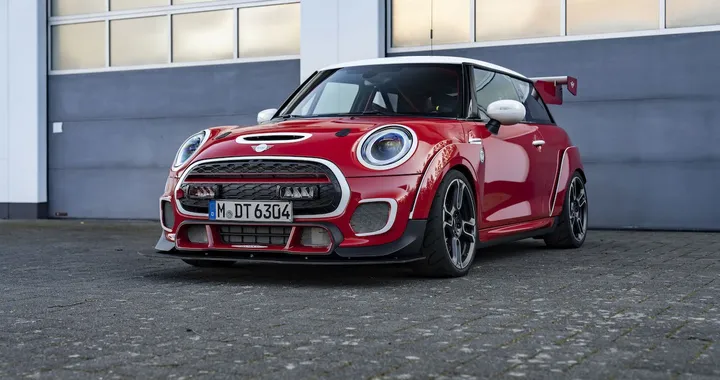 La Mini John Cooper Works torna alla 24 Ore del Nürburgring