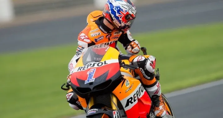 MotoGP: Stoner non ci sta al rifiuto di Honda e replica su Twitter