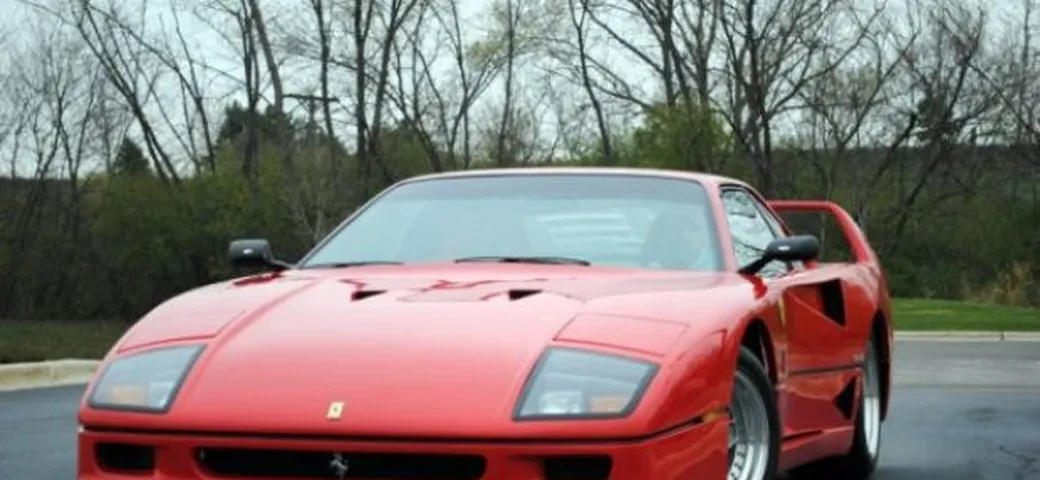Ferrari F40: una replica su ebay a 30 mila dollari