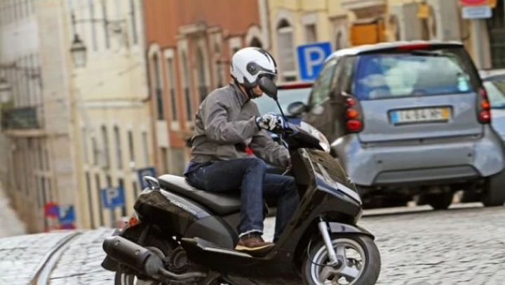 TEST Peugeot Vivacity 125 2010, spazio ai piccoli