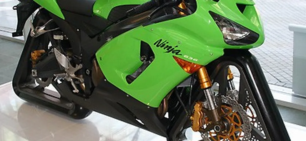Kawasaki ZX-6R Ninja Geometrik