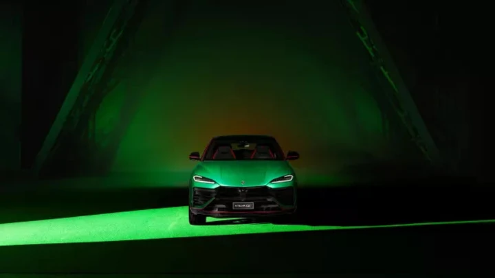 Lamborghini Urus SE “Tettonero” Capsule: il Super SUV ibrido da 800 CV