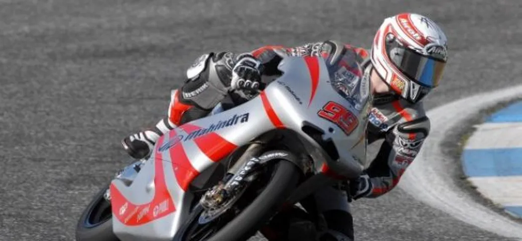 Mahindra Racing debutta coi colori ufficiali