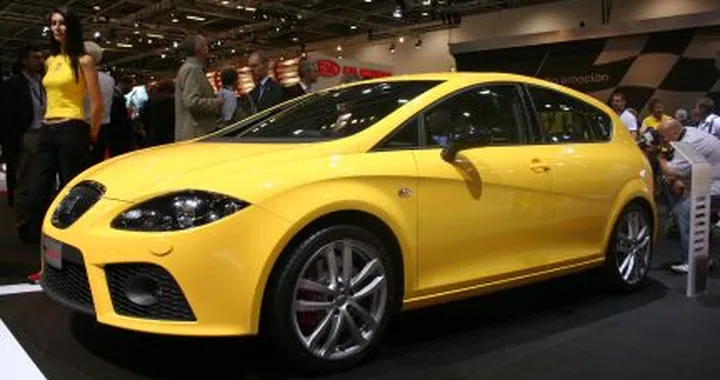 Seat Leon Cupra, dati e immagini