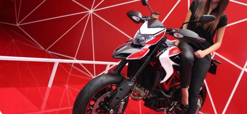 Ducati presenta l'Open Weekend Hypermotard e Hyperstrada