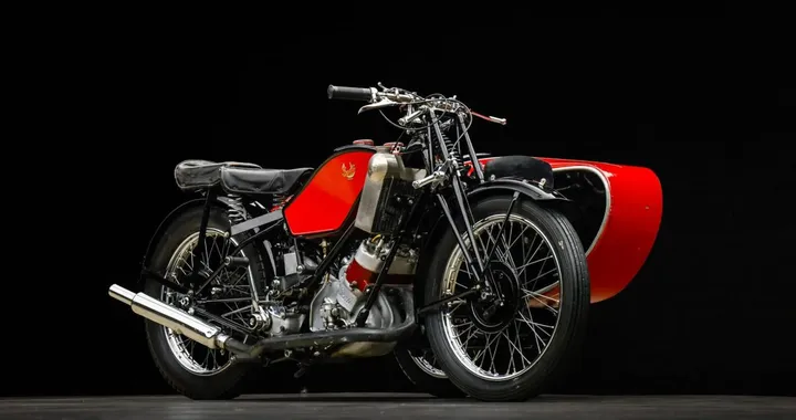 Steve McQueen, torna in vendita la sua Scott Flying Squirrel 498 cc