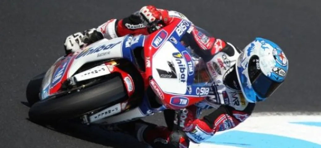 SBK, Imola: Checa e Giugliano alla riscossa