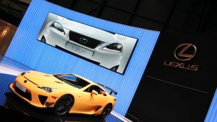 Lexus LFA Nürburgring Edition: 7'14