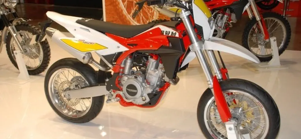 SWM SM450R 2015