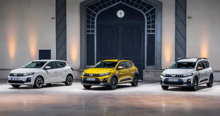Dacia rinnova Sandero, Stepway e Jogger: stile, Hybrid 155 e molto altro