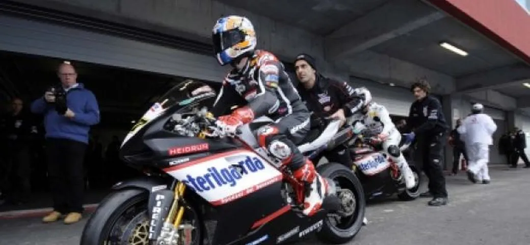 WSBK: Il team Sterilgarda sarà al via delle prime due gare con il solo Shane Byrne