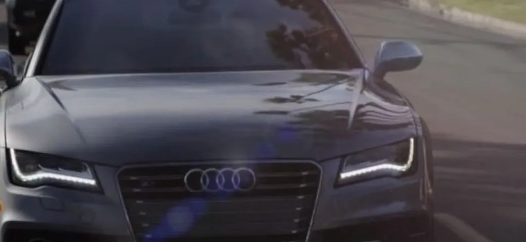 Audi S7 vs Mercedes CLS: una sfida da Star Trek