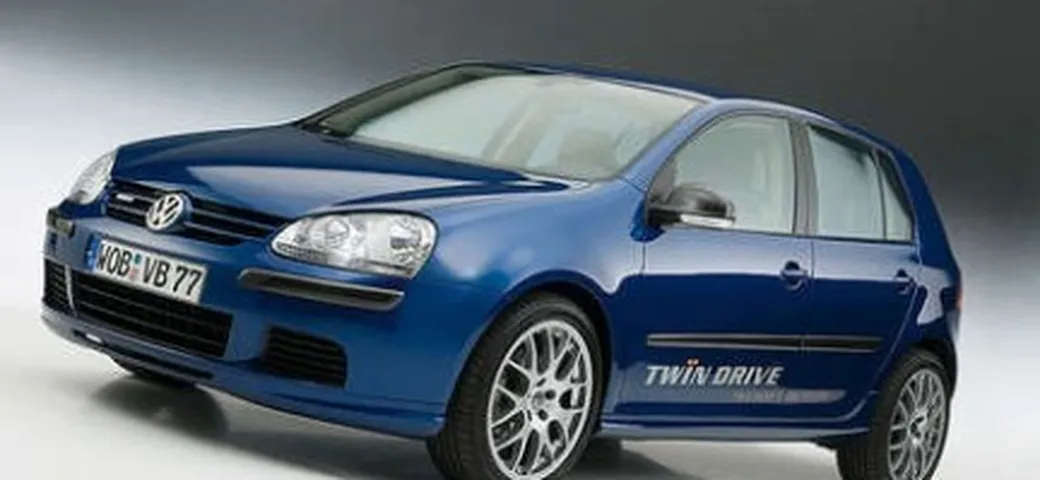 Volkswagen presenta la Golf  Twin Drive