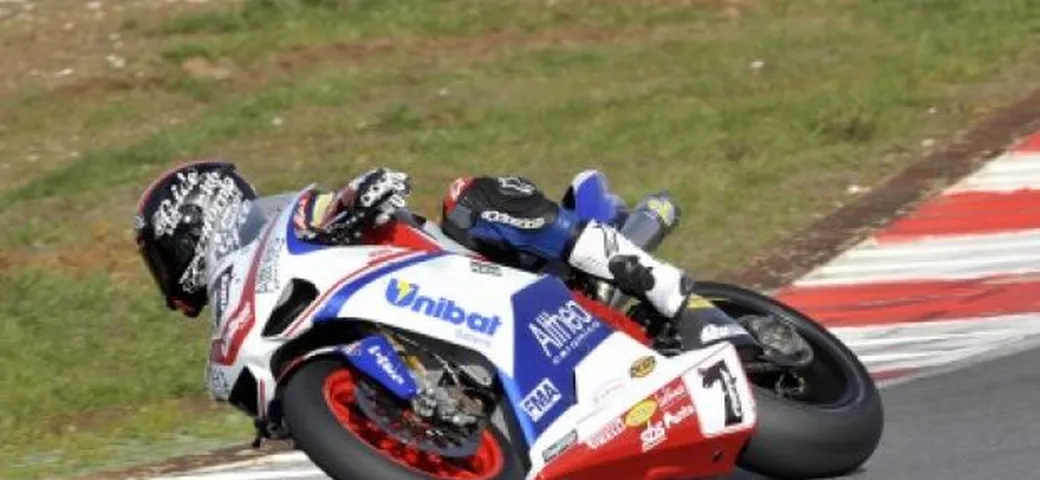 WSBK: Pochi giri per i piloti Althea nella prima giornata di test a Valencia