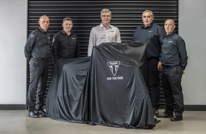 Triumph pronta al debutto nel Mondiale Motocross