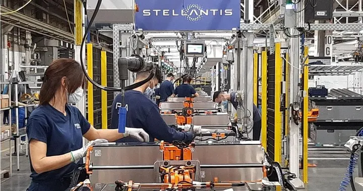 Stellantis, nella gigafactory spagnola arrivano 2.000 tecnici dalla Cina