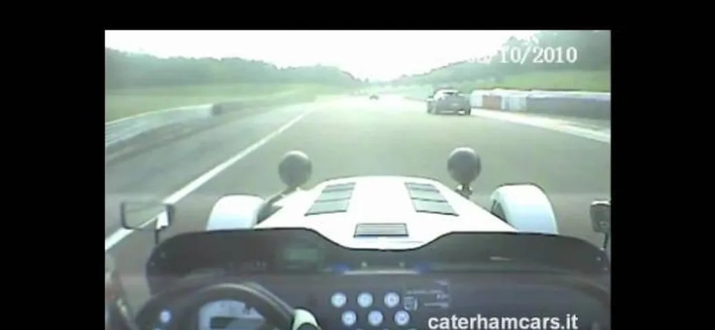 Video: Caterham R500 a Digione