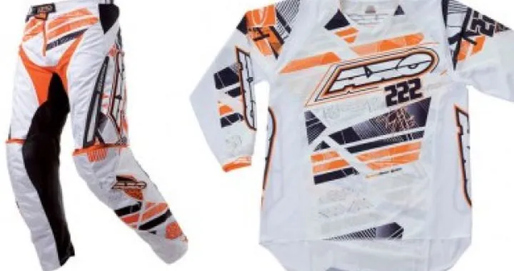 AXO TC222, completo da motocross