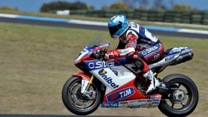 WSBK: Checa chiude al comando i test di Phillip Island. Seguono Sykes, Haslam e Biaggi