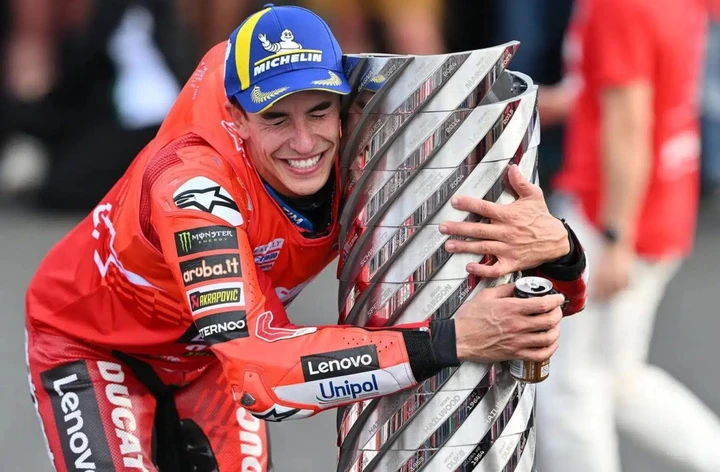 Márquez sfida Sinner e Alcaraz: il nono titolo vale il premio di sportivo dell'anno?