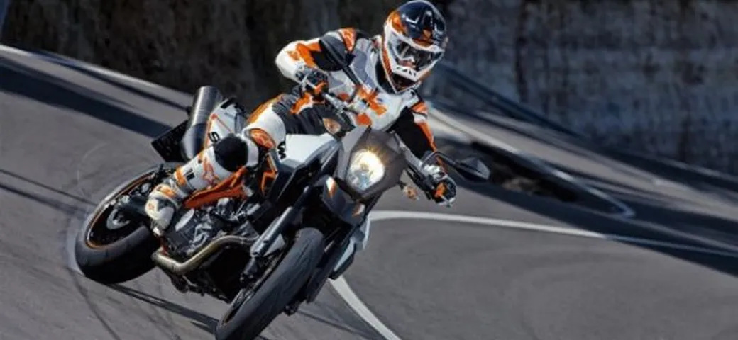 KTM 990 Supermoto R m.y. 2012