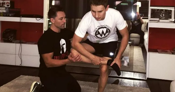 Jorge Lorenzo trova un nuovo preparatore...da record!