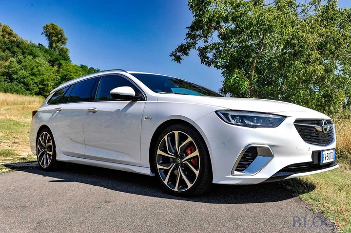 Opel Insignia GSI Sports Tourer: la video-prova
