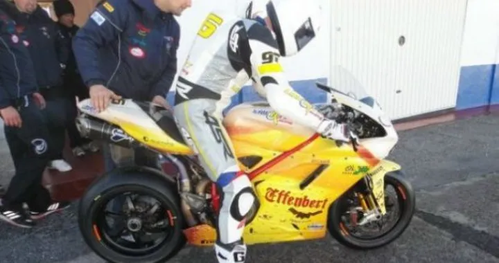 WSBK, Portimao Test Day 1: Jakub Smrz in testa nella seconda sessione, Rea e Laverty seguono.