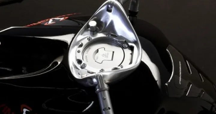 Intermot 2008: maniglie passeggero Vinxx Grip