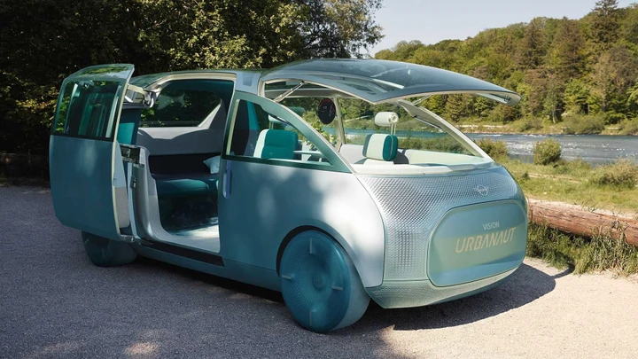 Mini Vision Urbanaut Concept, la mobilità del futuro tra guida autonoma e design