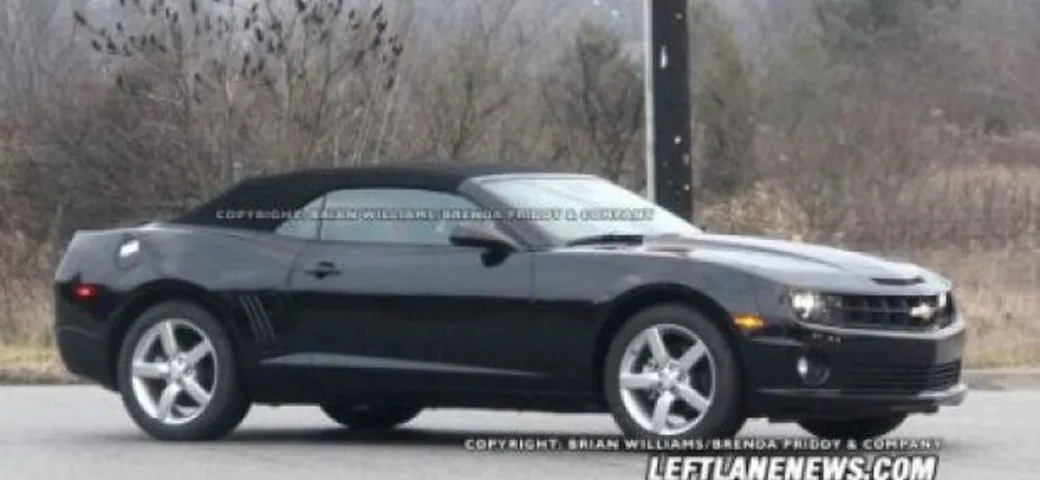 Chevrolet Camaro Convertibile: verrà prodotta da Magna in 20.000 esemplari all'anno