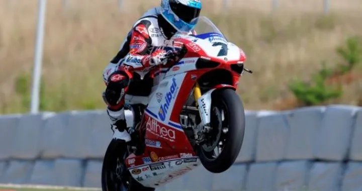 Superpole superCheca superDucati