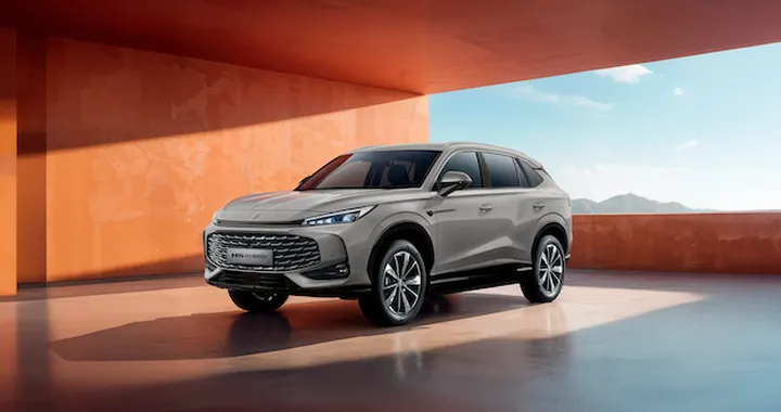 MG Motor registra a gennaio 4.240 vendite in Italia: boom del full-hybrid