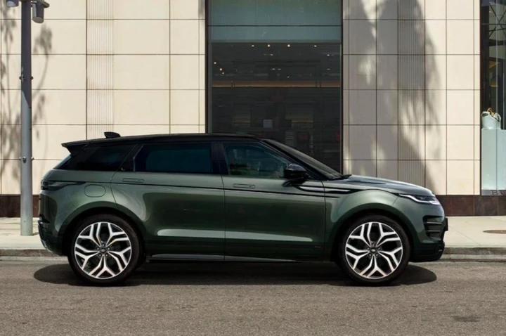 Range Rover Evoque L: versione lunga per la Cina