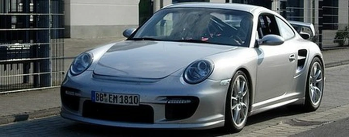 Porsche 997 GT2: foto definitive (non ufficiali)